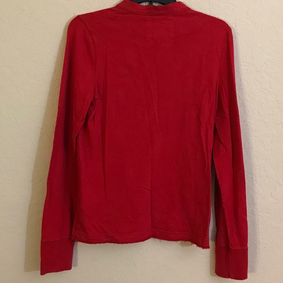 Red shirt - Picture 4 of 4